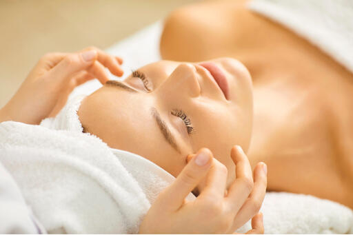 Indian head massage with Teresa